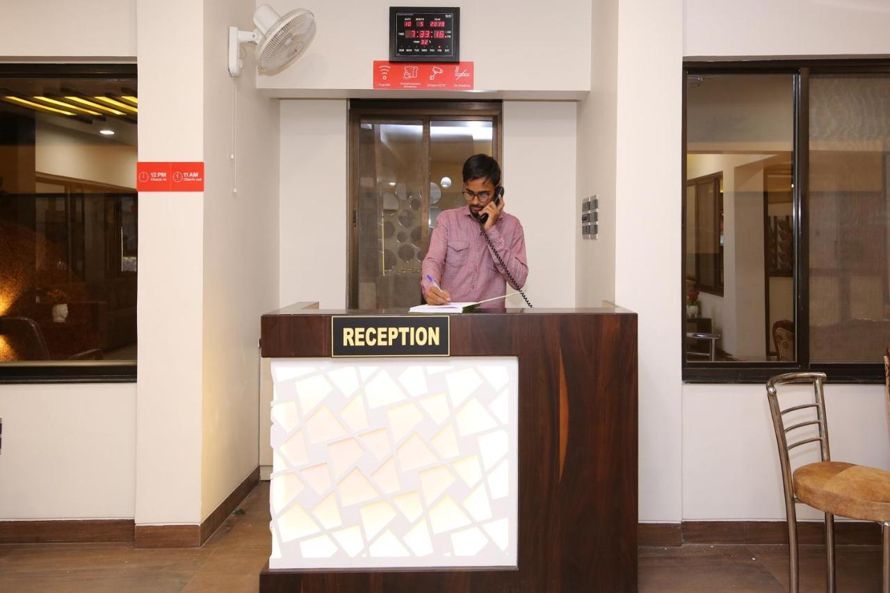 Capital O 36691 Hotel Aashirwad Inn Jabalpur Esterno foto