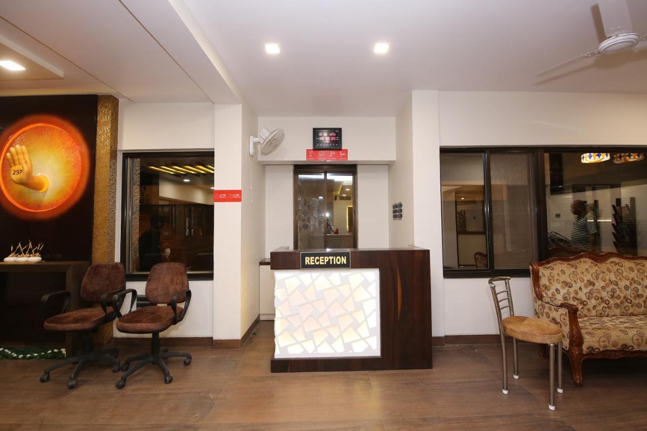 Capital O 36691 Hotel Aashirwad Inn Jabalpur Esterno foto