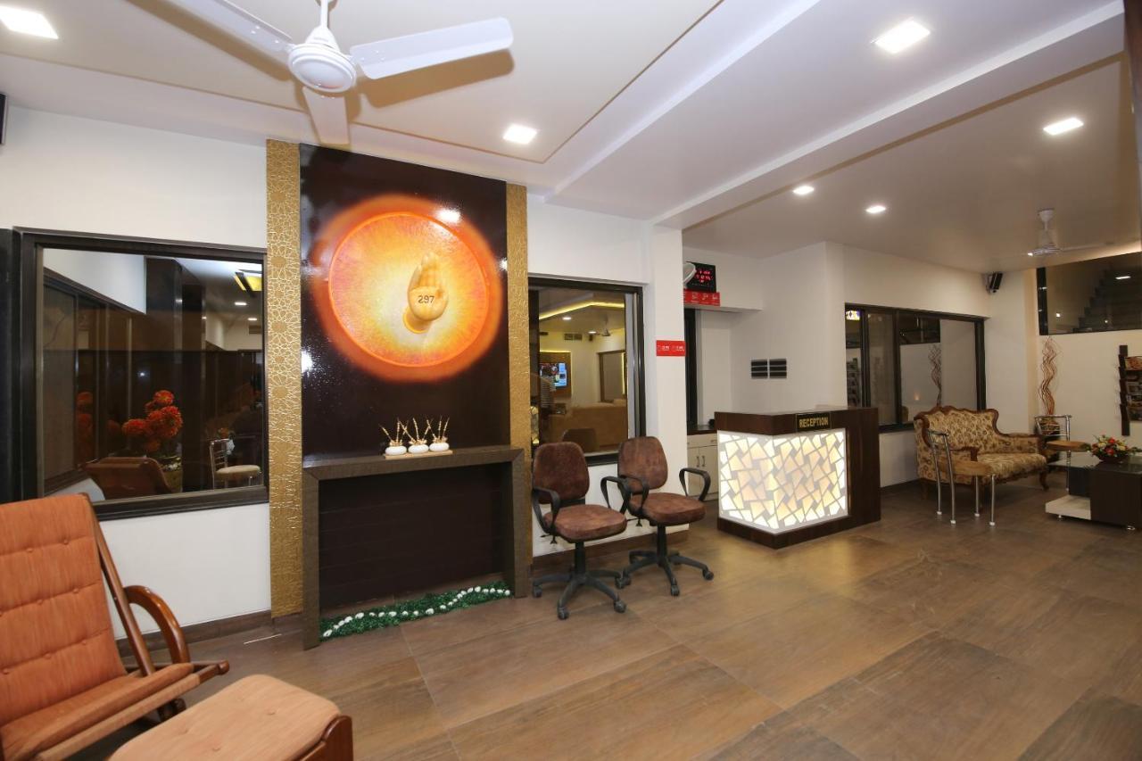 Capital O 36691 Hotel Aashirwad Inn Jabalpur Esterno foto